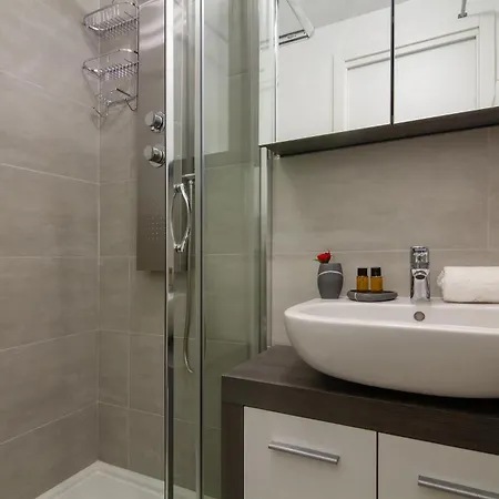 Paccard 305 - Happy Apartment